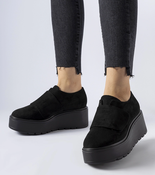 Fekete platformos cipők Pallet
